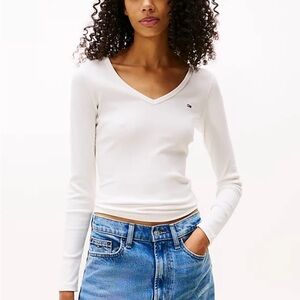 Tommy Hilfiger Off-White V-Neck Shirt